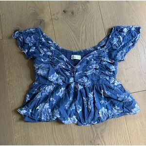 Hollister Blue Floral Top SIZE MEDIUM